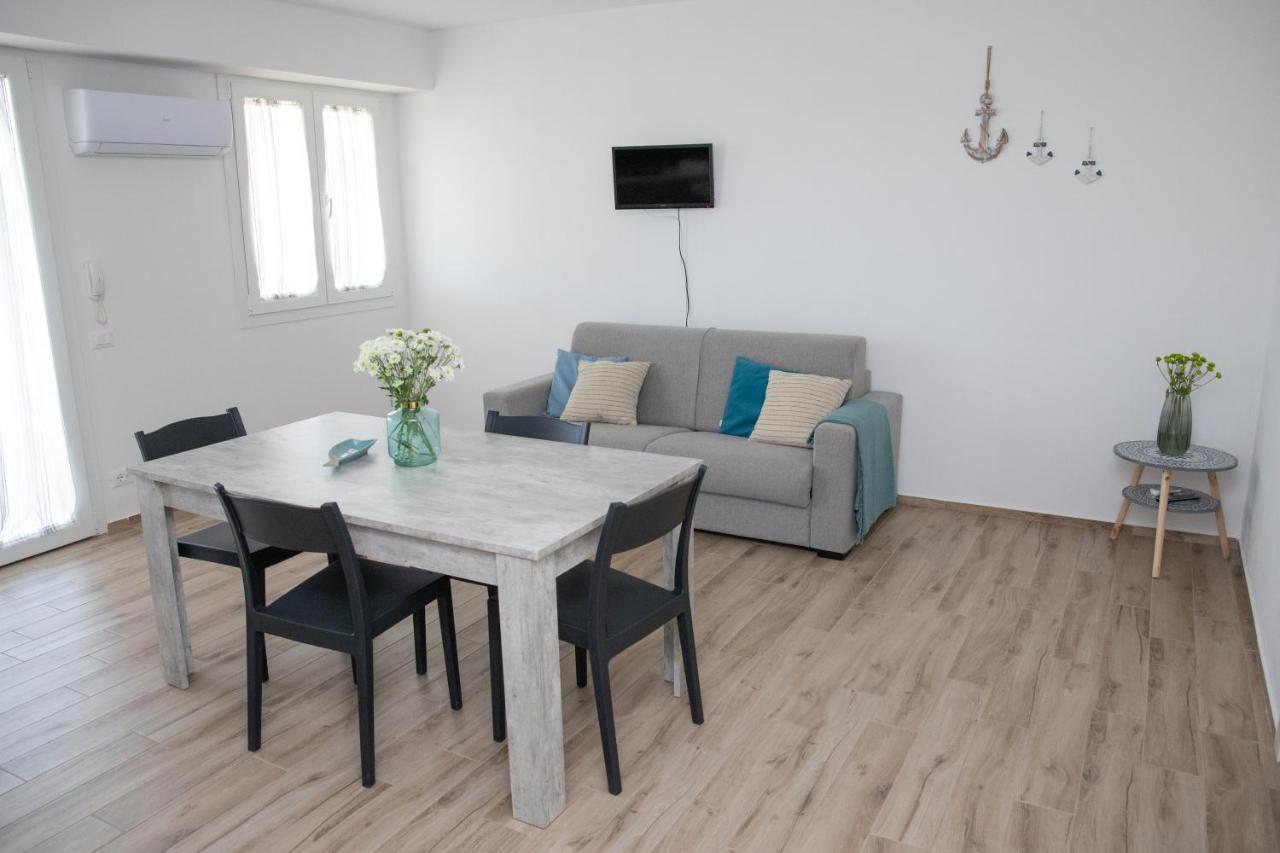 Appartamento Casa Malaga Marina di Ragusa Esterno foto