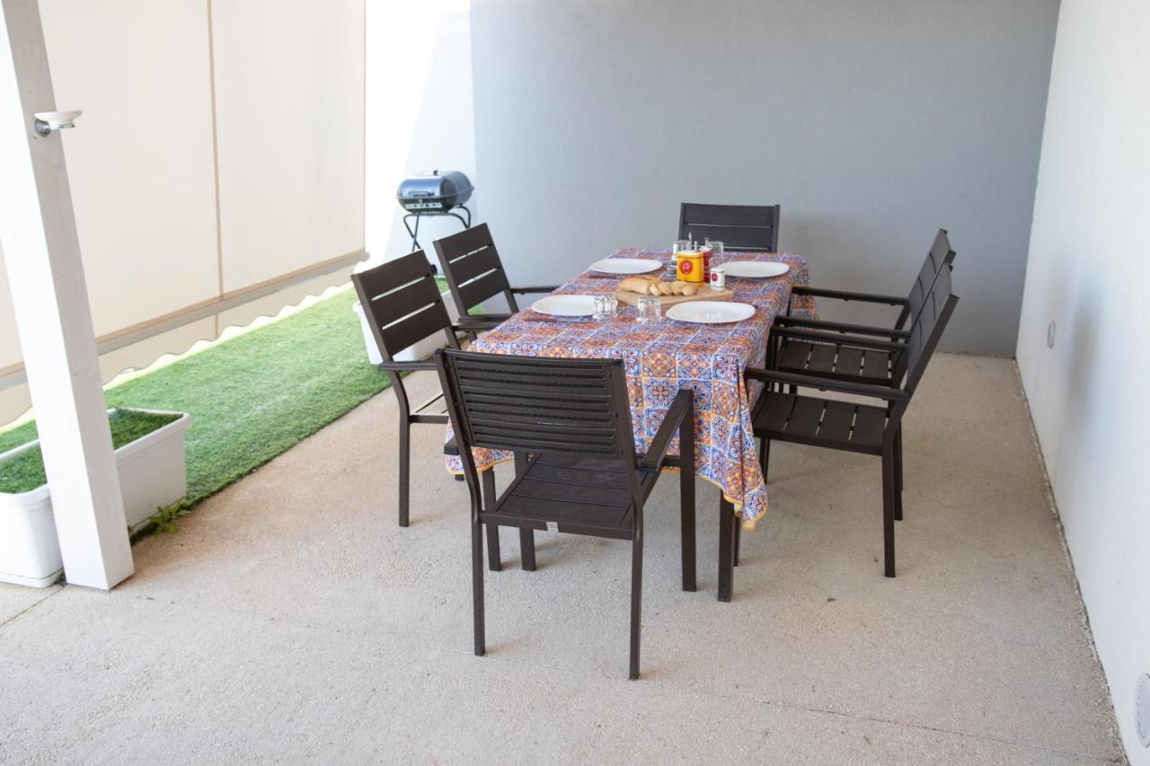 Appartamento Casa Malaga Marina di Ragusa Esterno foto